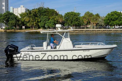 Boston Whaler Guardian 27 Tekniset tiedot ja arvostelut